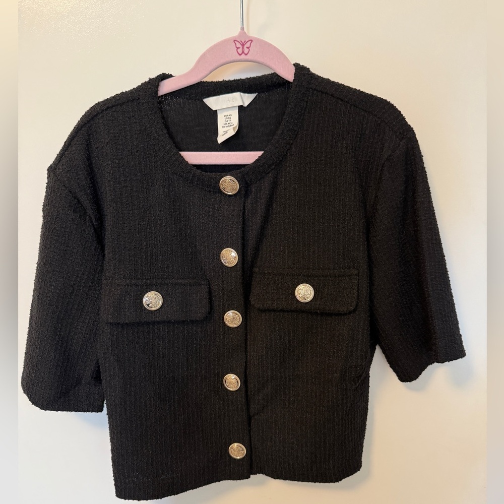 H&M black crop short sleeve jacket XS snap buttons
